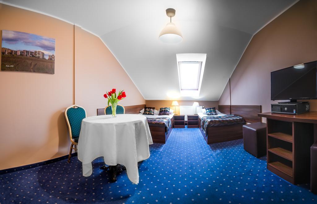 Hotel Colnus Kolno  Dış mekan fotoğraf